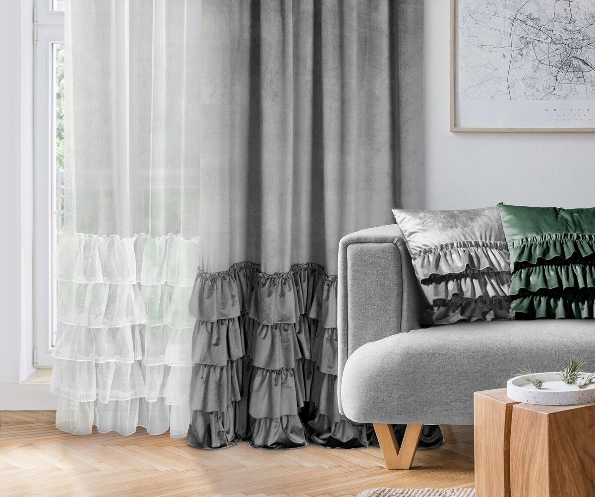 zasłony do szarej kanapy