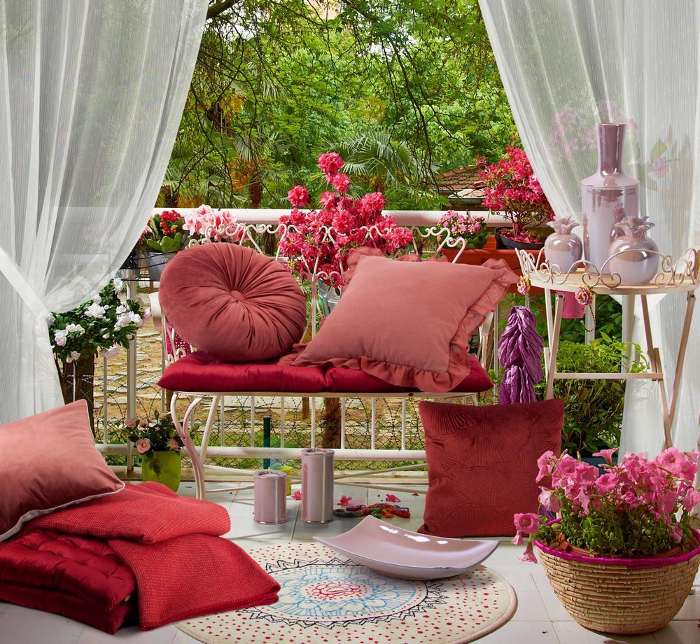 jak urządzić mały balkon