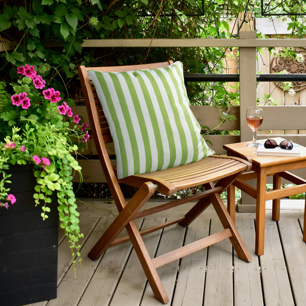 jak urządzić mały balkon