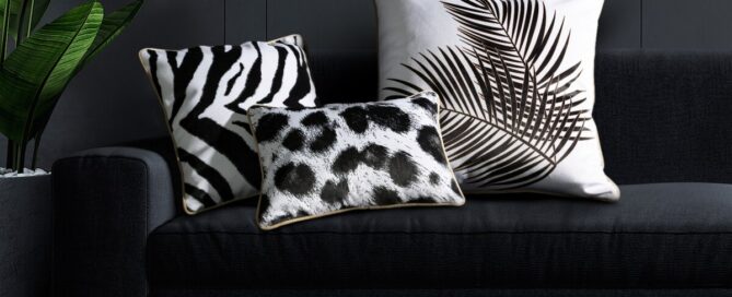 jakie poduszki do czarnej kanapy