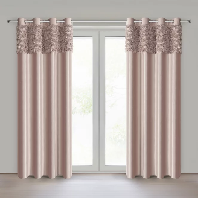 Zasłona pudrowa z welwetu zdobiona aplikacją 3D róż 140x250 cm  przelotka - ROSES Eva Minge Eurofirany
