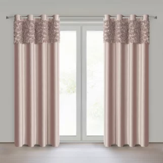 Zasłona pudrowa z welwetu zdobiona aplikacją 3D róż 140x250 cm przelotka - ROSES Eva Minge Eurofirany