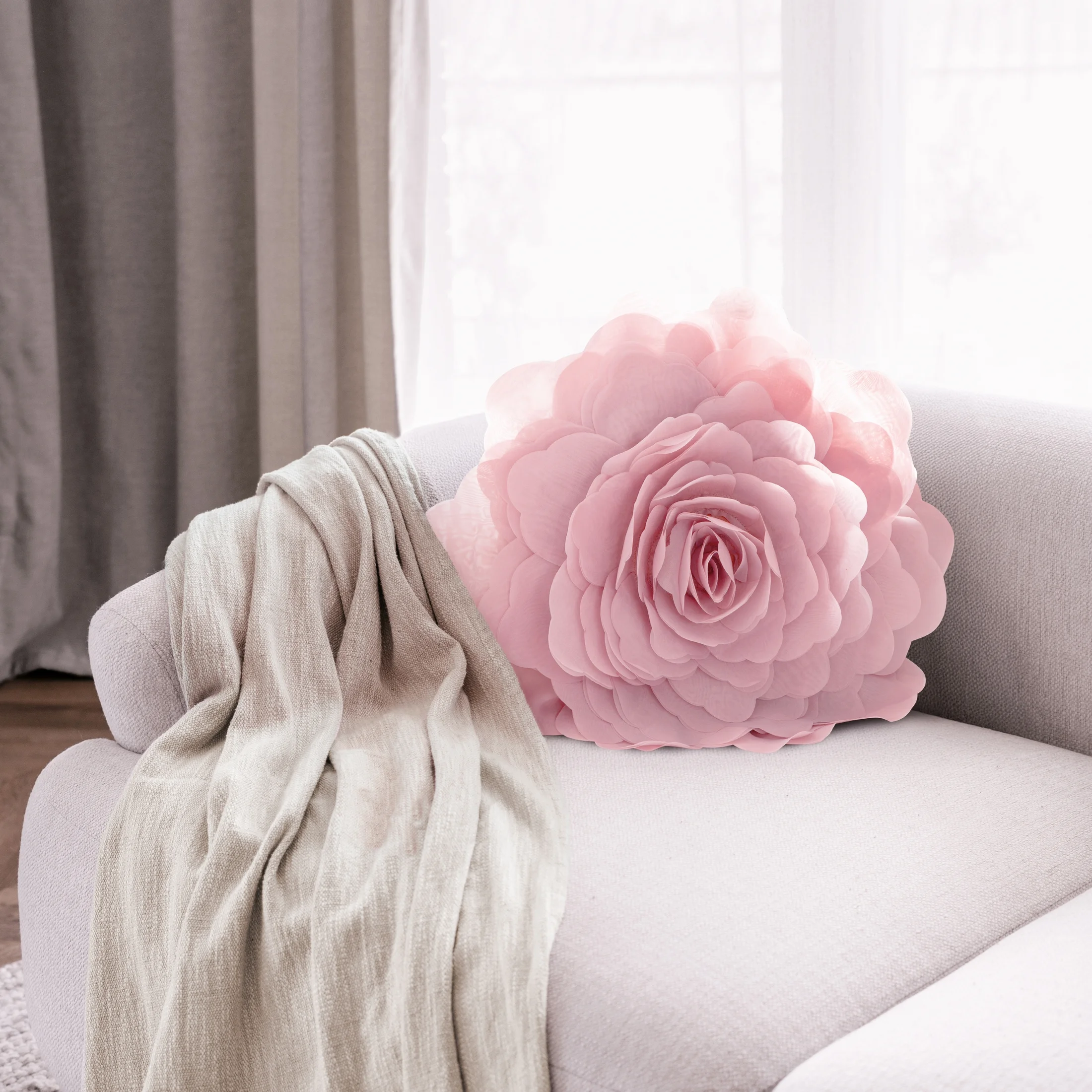 Okrągła poszewka o średnicy 40 cm kolor pudrowy zdobiona kwiatem 3D FLORES 6 Eurofirany