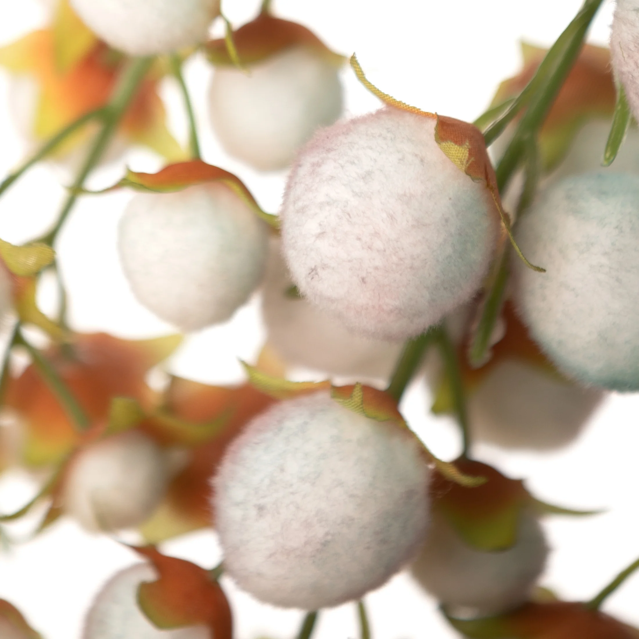 Gałązka sztuczna jasnoniebieska z pąkami 78 cm