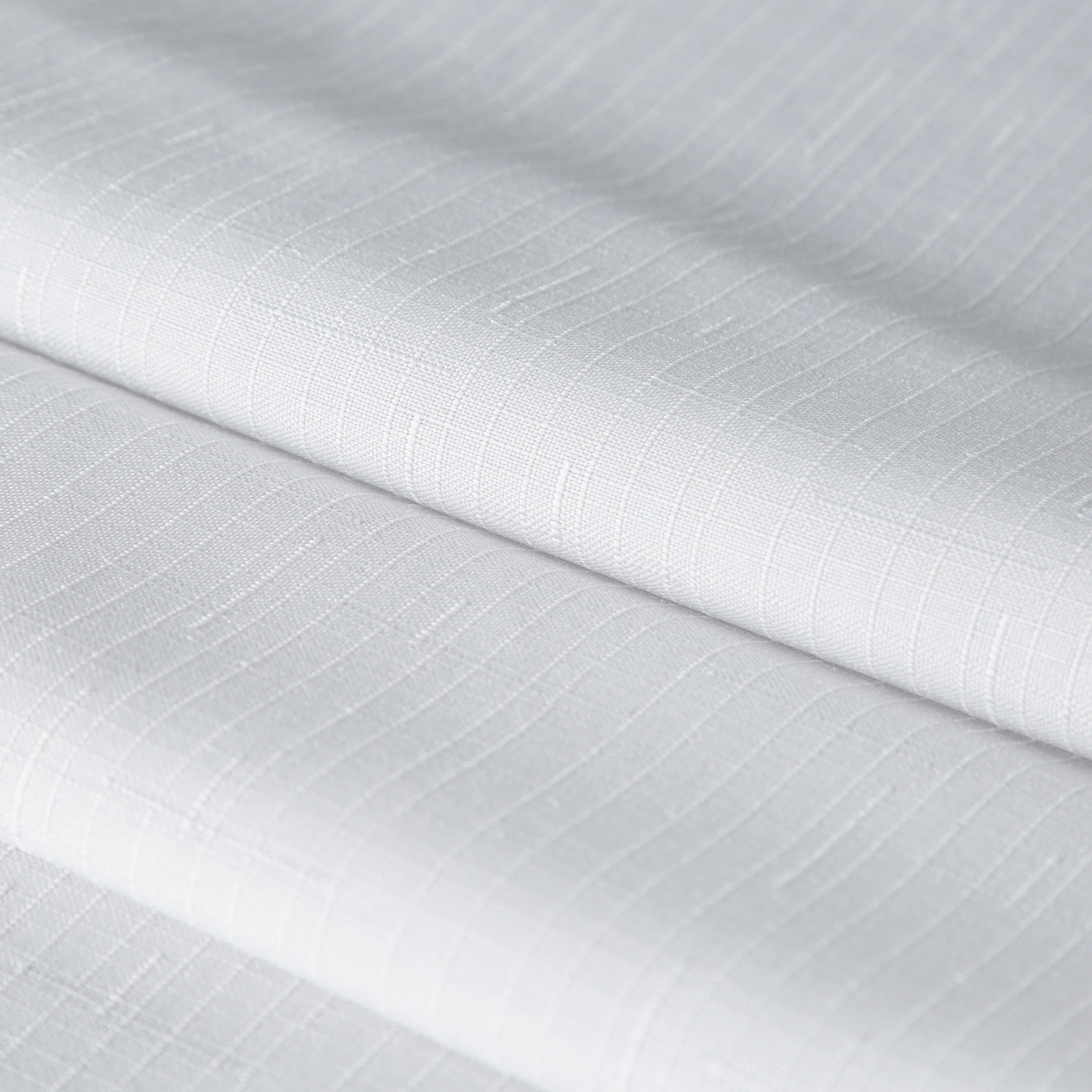 Obrus na stół 140x220 cm biały wodoodporny - KATE Eurofirany