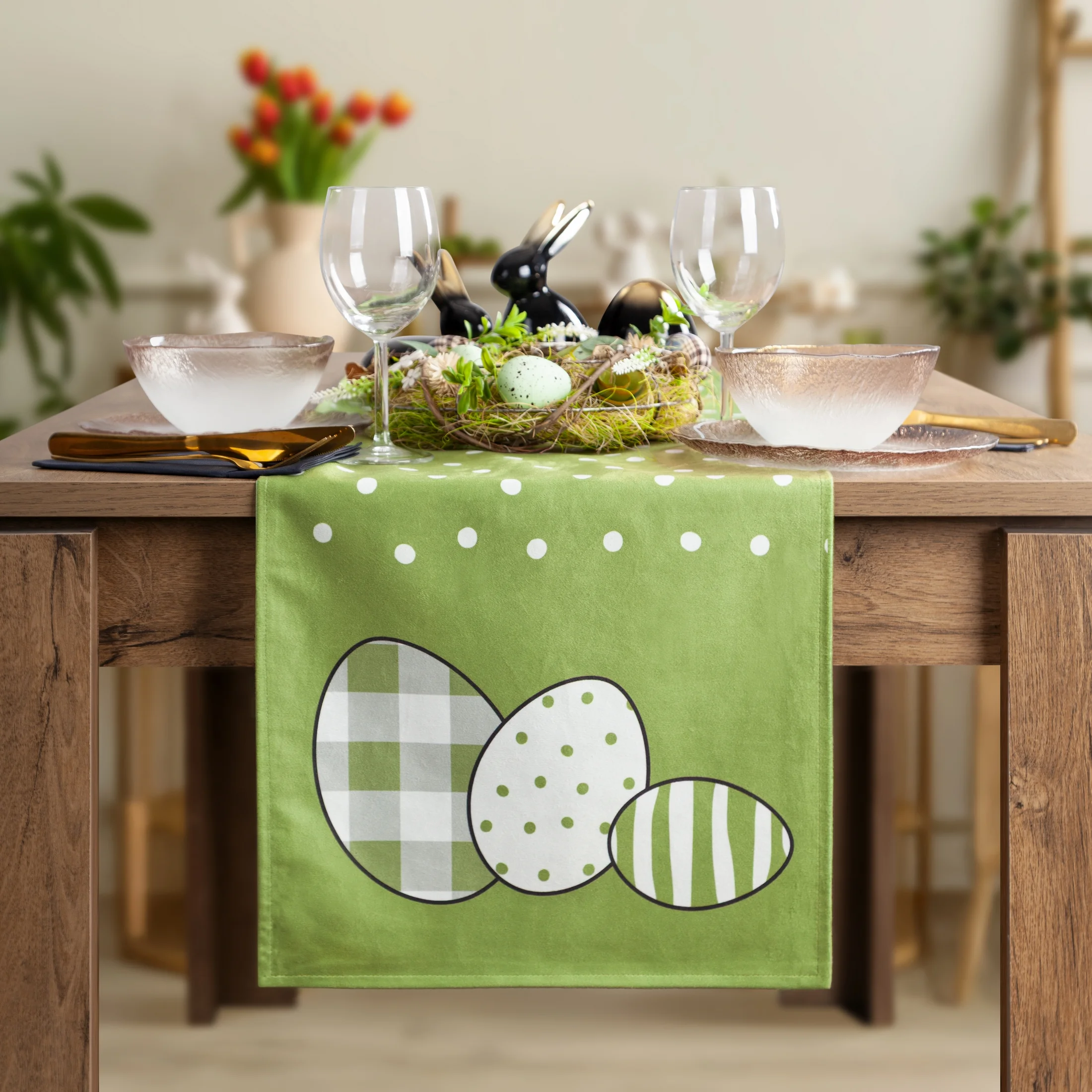 Bieżnik na stół 35x140 cm zielono, biały welwetowy WIOSNA 3 zdobiony nadrukiem pisanek