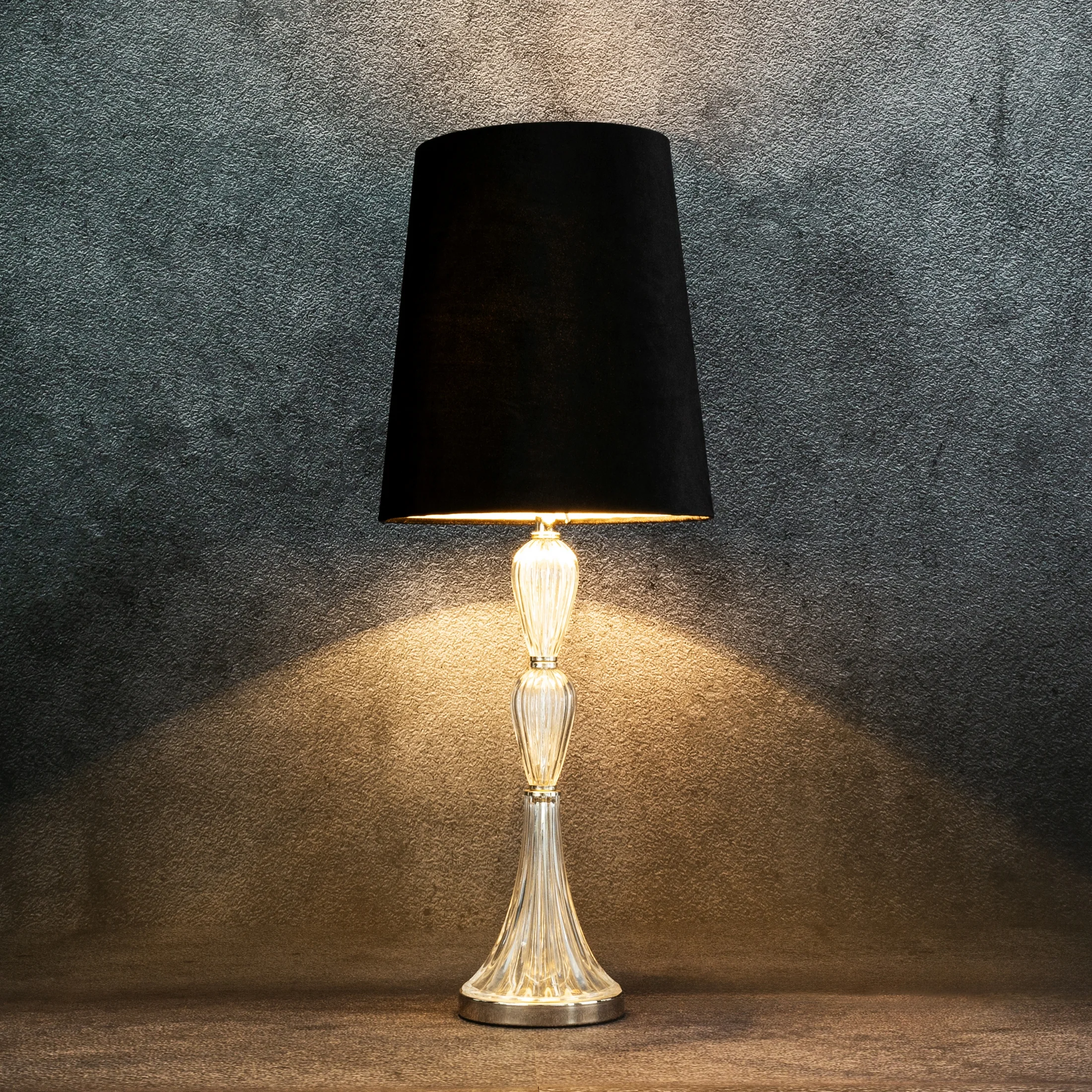 Lampa stołowa REMI z kryształową podstawą Eurofirany