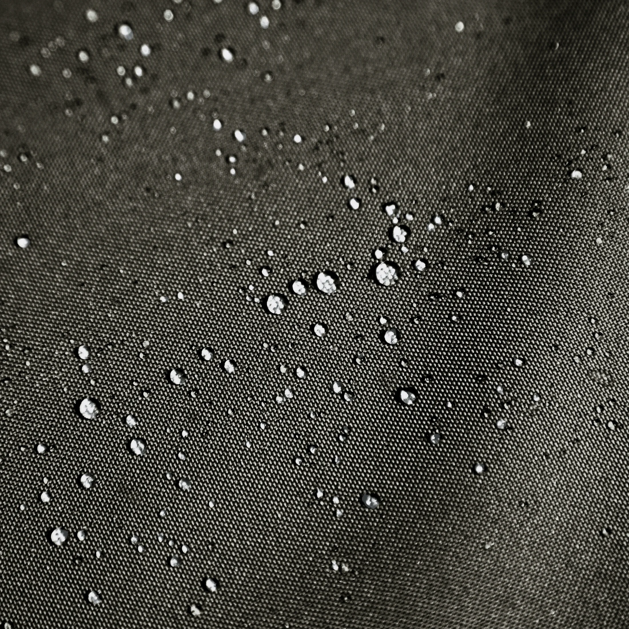 Zasłona grafitowa z wodoodpornej tkaniny idealna do ogrodu i na taras 155x240 cm szelki/rzep GARDEN Eurofirany