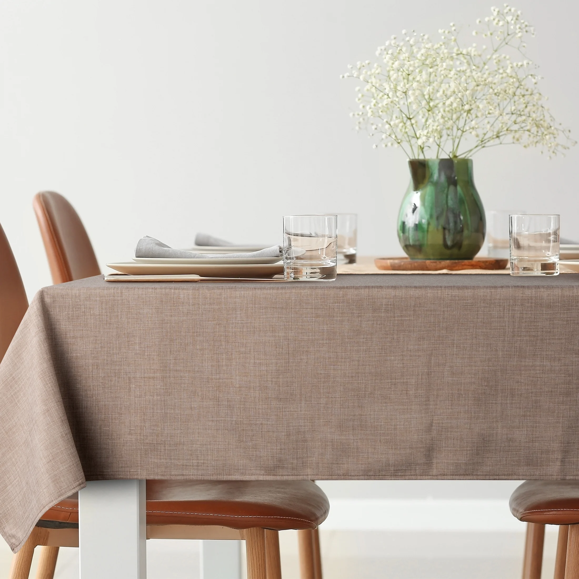 Obrus na stół 140x180 cm beżowy wodoodporny - KATE Eurofirany
