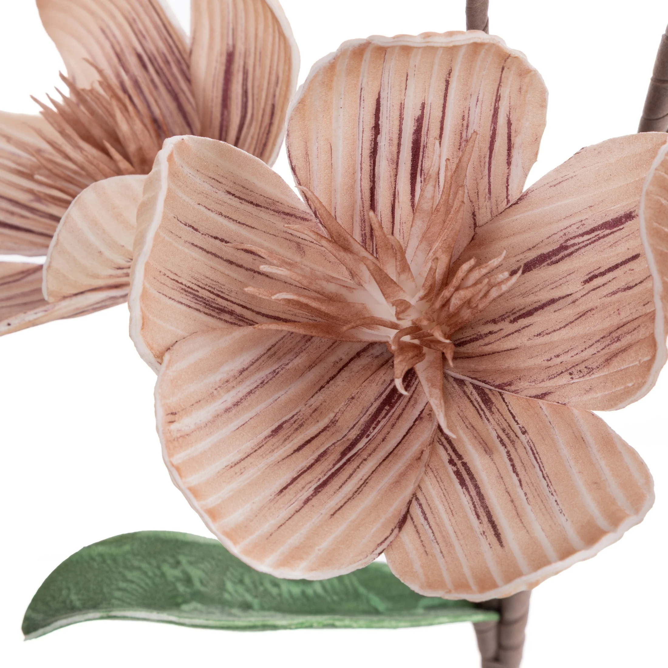 Kwiat sztuczny beżowy z plastycznej pianki foamiran 70 cm Eurofirany