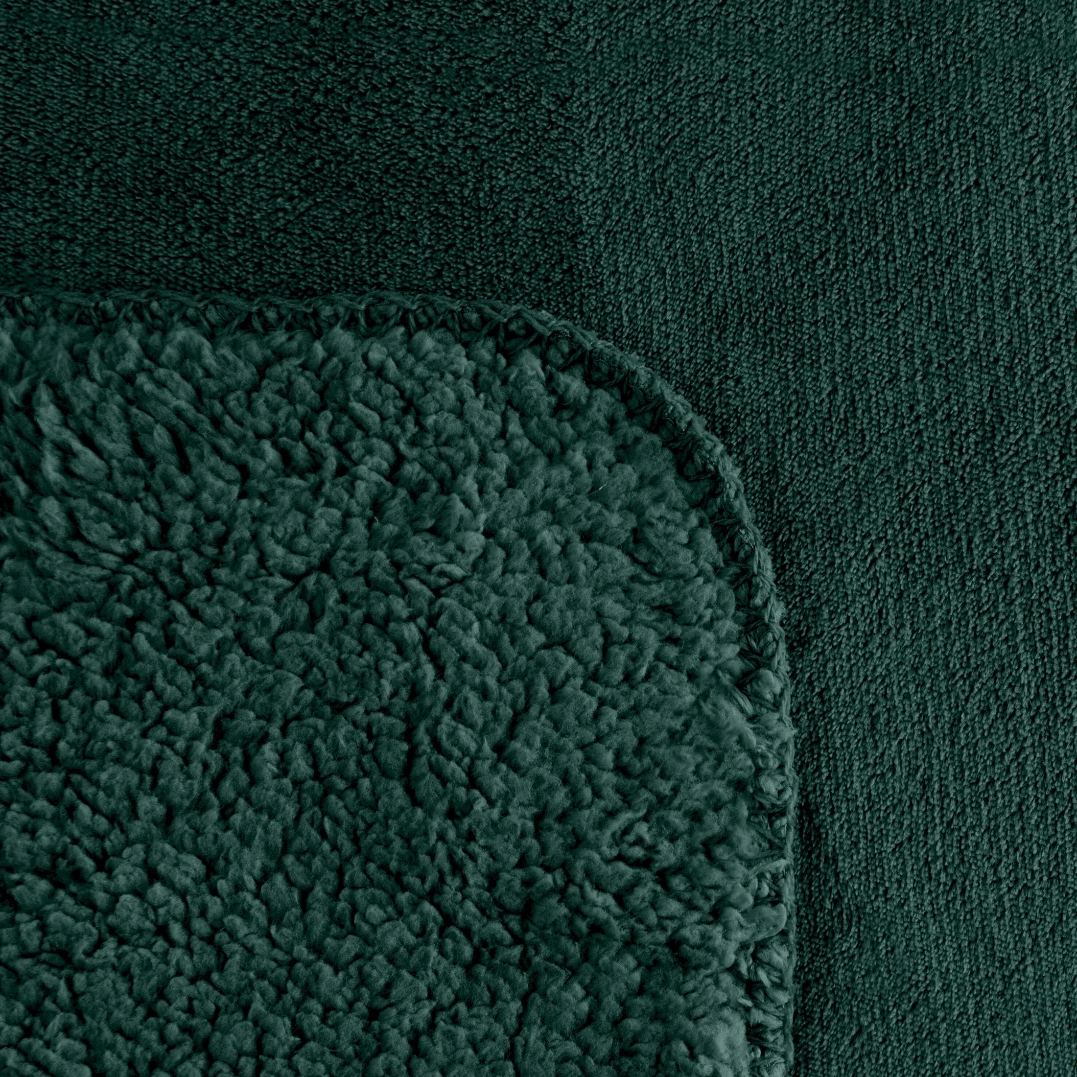 Narzuta, koc na fotel 70x160 cm ciemnozielony z miękkiego polaru ze strukturą baranka TEDY EUROFIRANY PREMIUM