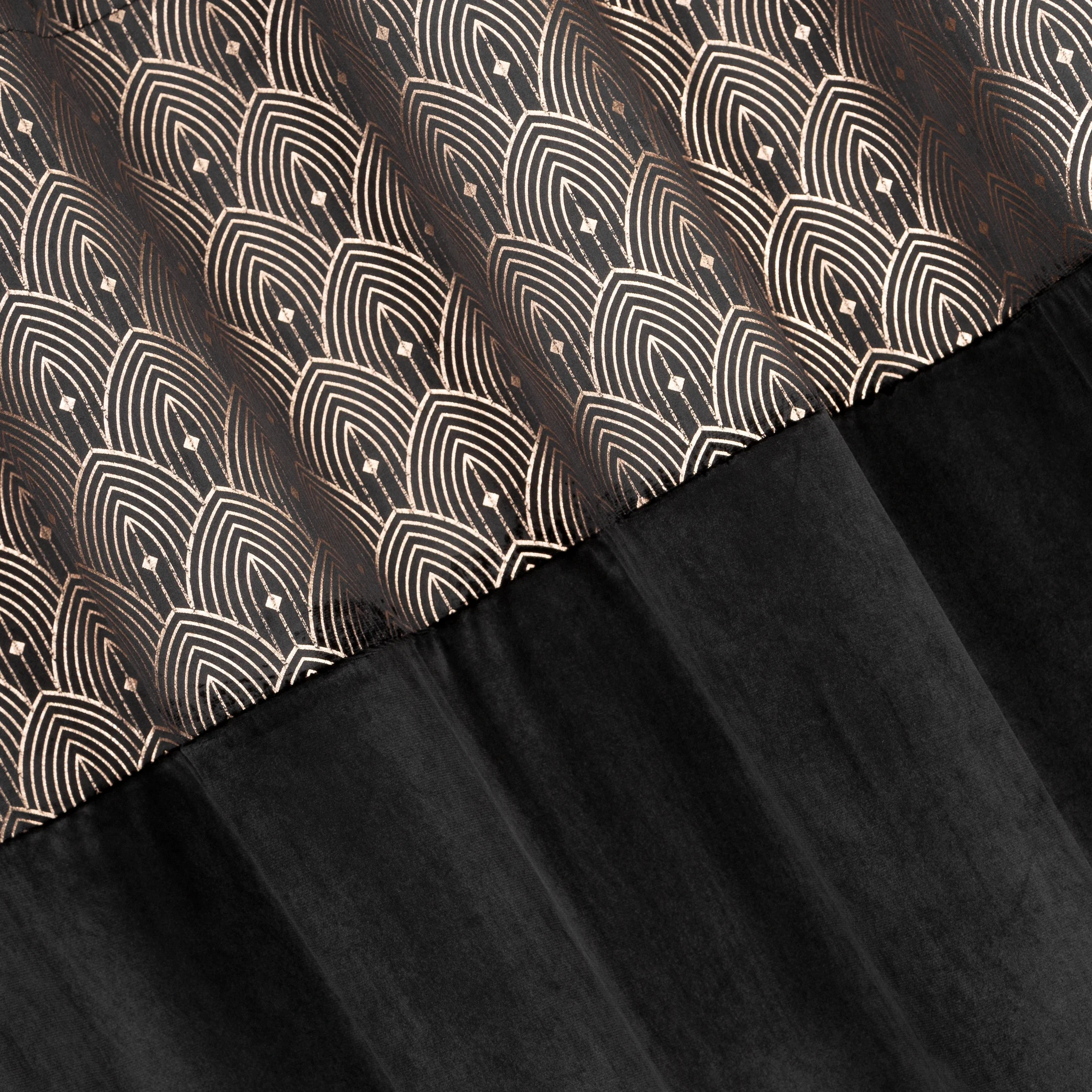 Zasłona czarna z aplikacją z błyszczącego welwetu 140x250 cm przelotka AGNES Design 91 Eurofirany