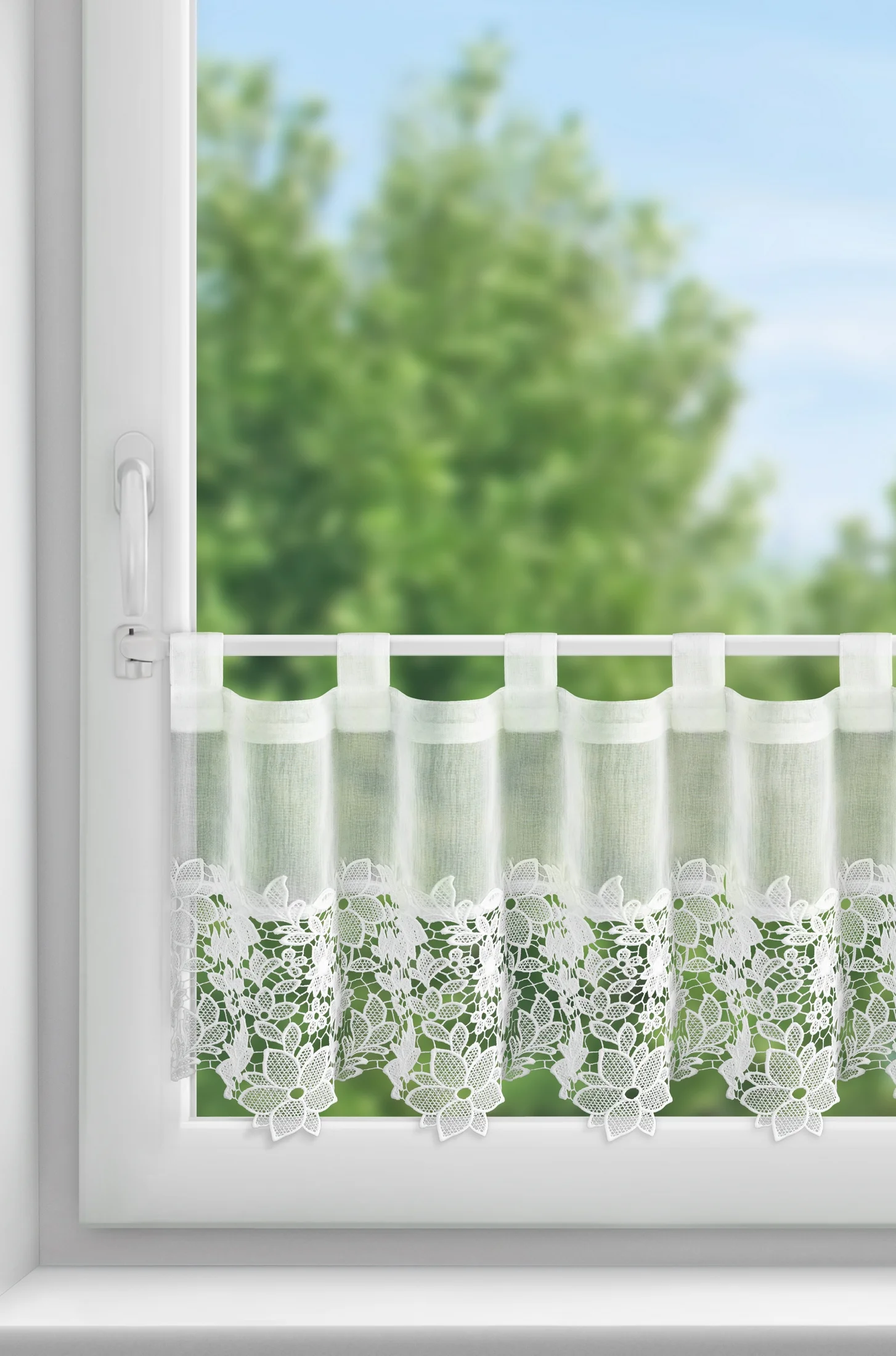 Zazdrostka biała zdobiona subtelną aplikacją 40x150 cm szelki - ARTEMIDA Eurofirany