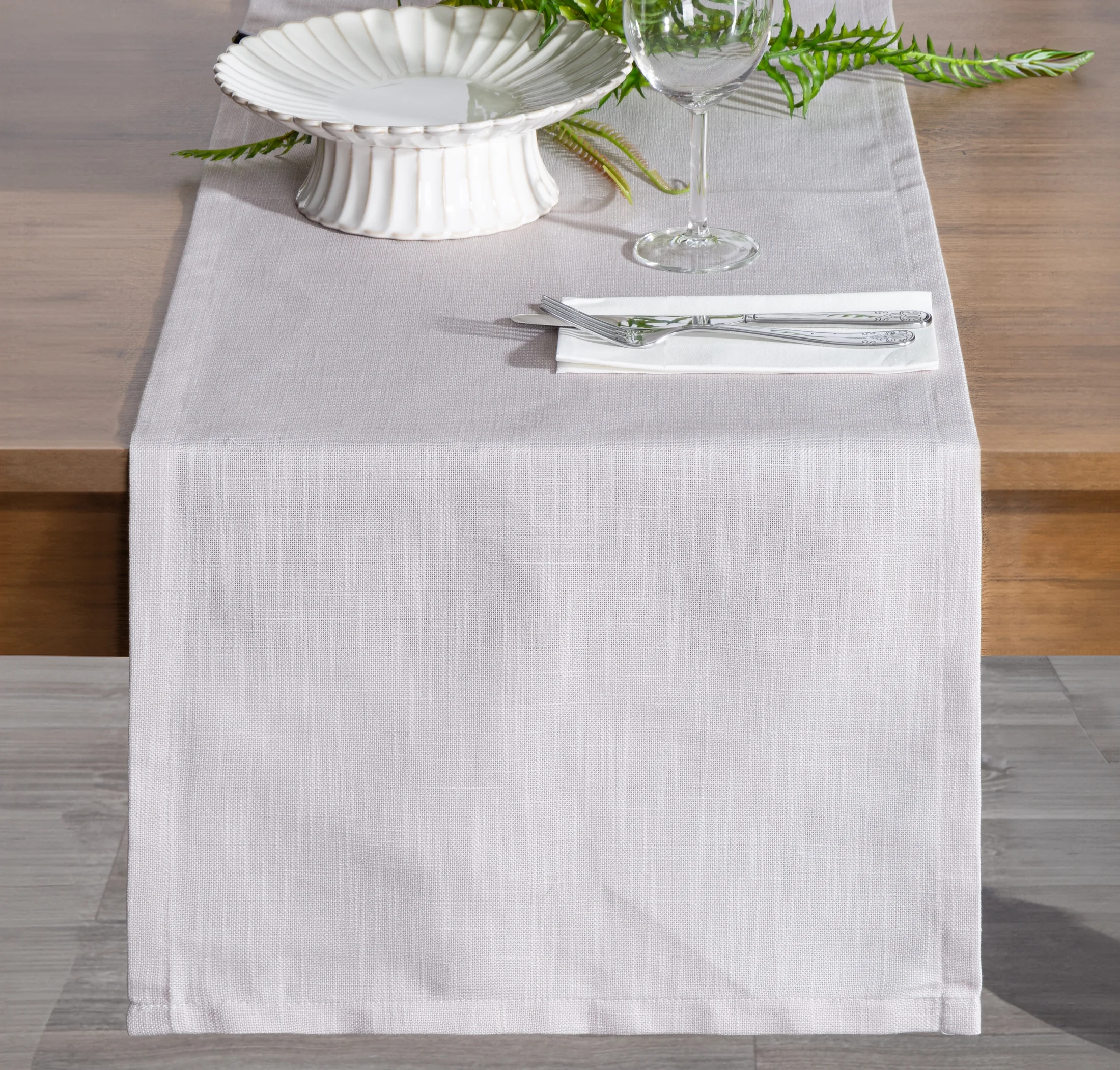 Bieżnik na stół beżowo, naturalny 40x140 cm SUMMER 10 z gładkiej i miękkiej tkaniny
