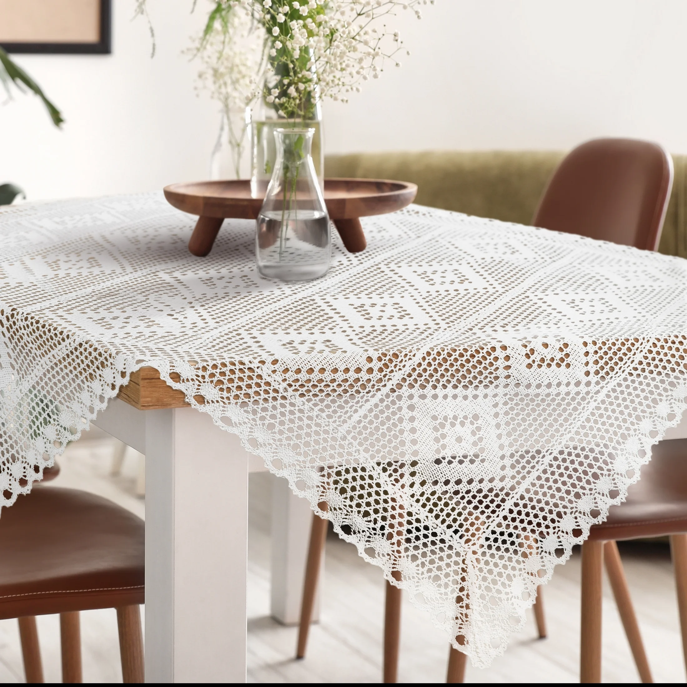 Bieżnik na stół 85x85 cm biały ażurowy OLIVIA w stylu boho Eurofirany