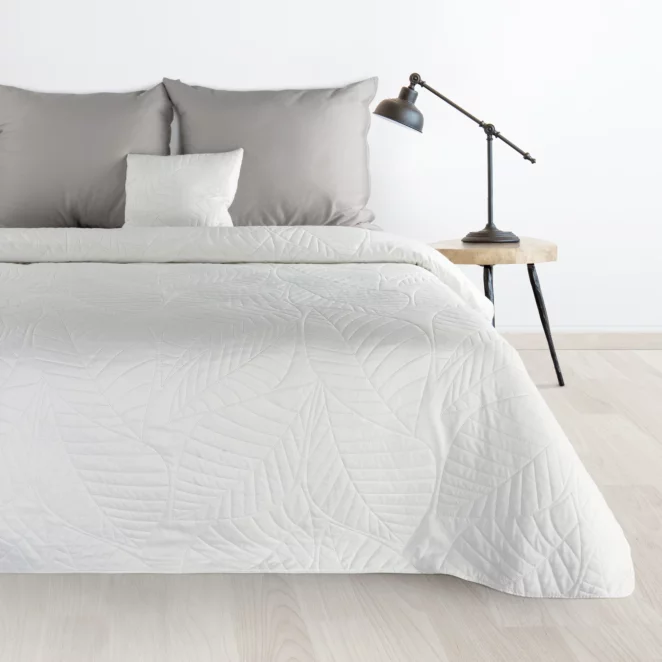 Narzuta biała 170x210 cm z motywem liści wytłaczanym techniką hot press BONI 6 DESIGN 91 Eurofirany