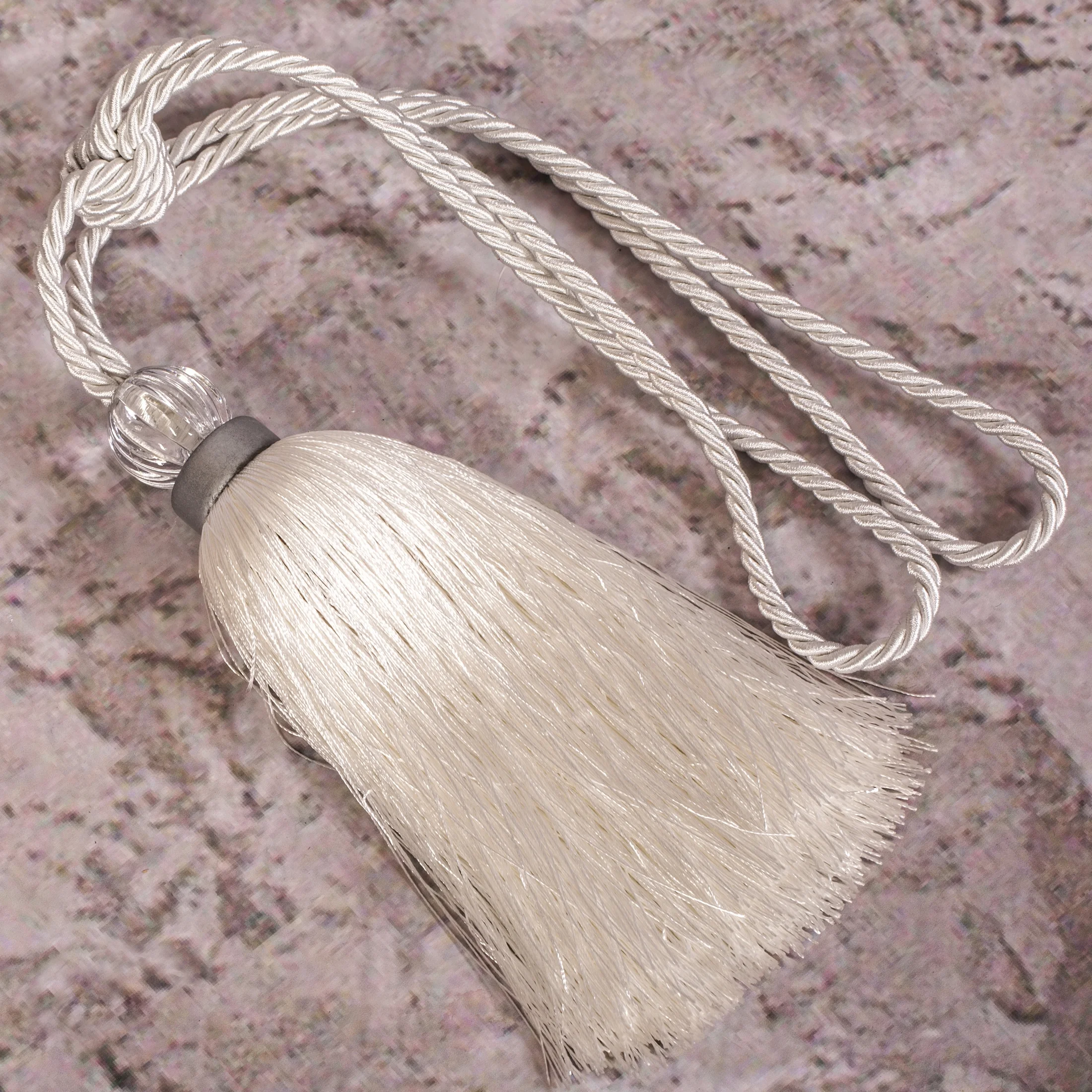 Chwosty, upinacze do zasłon kolor biały 61 cm 1 szt