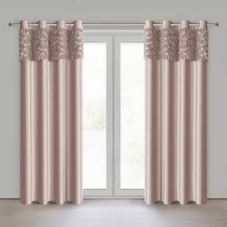Zasłona pudrowa z welwetu zdobiona aplikacją 3D róż 140x250 cm przelotka - ROSES Eva Minge Eurofirany