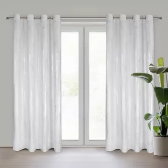 Zasłona biało, srebrzysta zdobiona błyszczącym przecieranym wzorem z welwetu 140x250 cm przelotka RENIA  Eurofirany