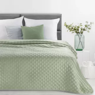 Narzuta welwetowa jasnozielona 170x210 cm pikowana metodą hot press SOFIA 4 EUROFIRANY PREMIUM