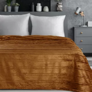 Koc 150x200 cm miodowy, typu flano z wzorem 3D NINA Eurofirany