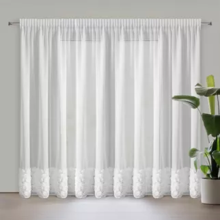 Firana z siateczki biała zdobiona pasem aplikacji róż 3D 350x270 cm taśma ROSES Eva Minge Eurofirany