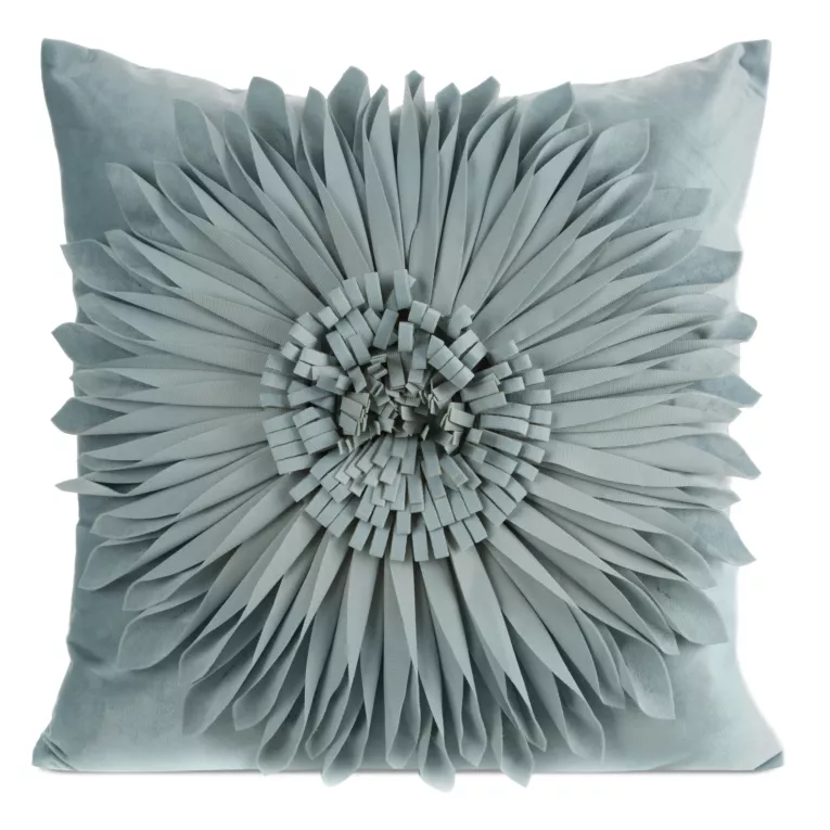 Poszewka na poduszkę 45 x 45 cm z welwetu kolor miętowy zdobiona kwiatem 3D FLORES 3 Eurofirany