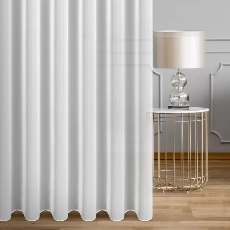 Firana szyta na tunelu biała półprzezroczysta, z matowego woalu, o niestandardowej wysokości 360cm, wykończona obciążnikiem