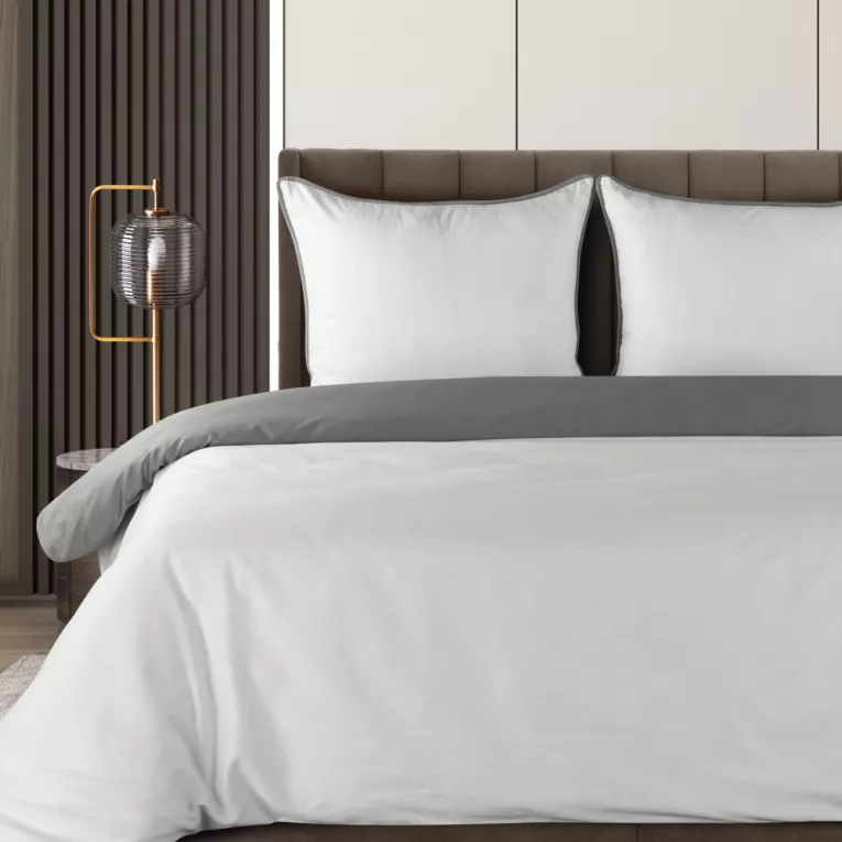 Pościel 220x200 cm z makosatyny bawełnianej kolor biały, stalowy dwustronna z sznurem dekoracyjnym na brzegach Eurofirany Premium