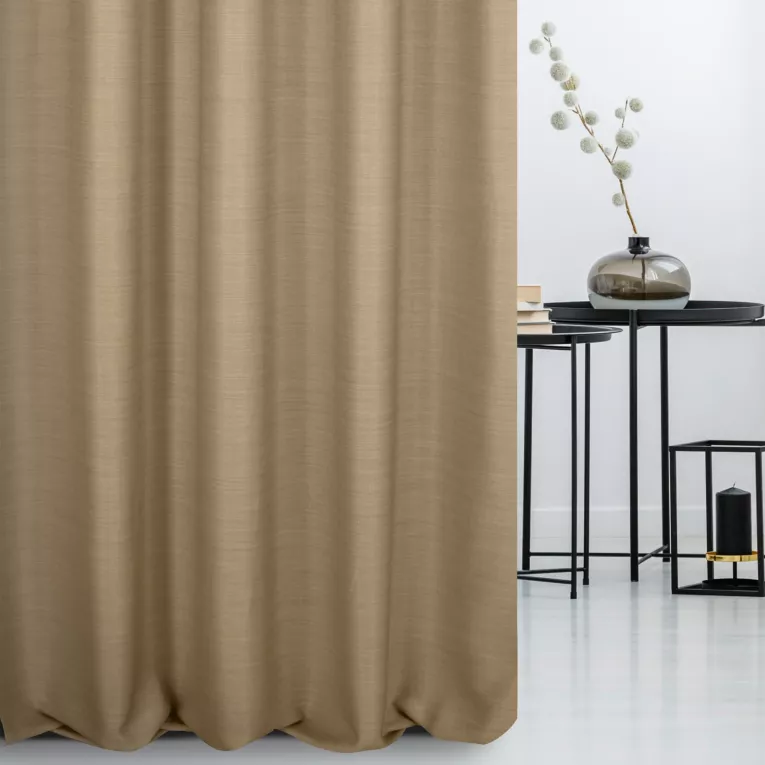 Zasłona szyta na tunelu ciemnobeżowa z miękkiej tkaniny o naturalnym splocie w stylu ekologicznym