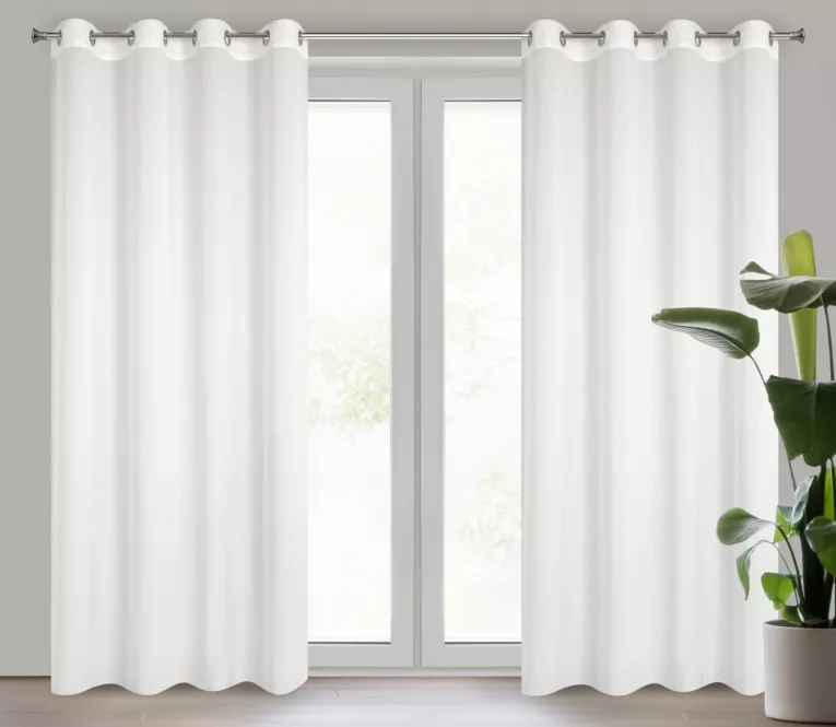 Firana biała z szyfonu i efektem garbowania 135x250 cm przelotka MELINDA Eurofirany