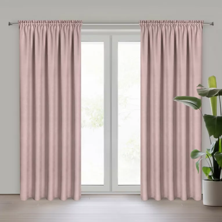 Zasłona różowa z tkaniny welurowej 140x180 cm tunel Dora Eurofirany