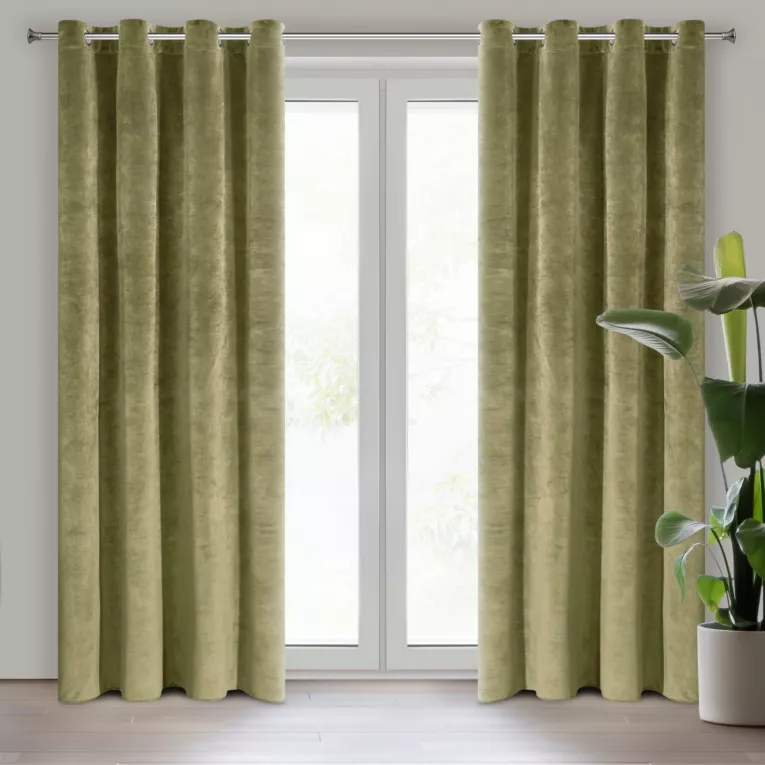 Zasłona oliwkowa z ekskluzywnego matowego welwetu 140x250 cm przelotka RIA Diva Line Eurofirany