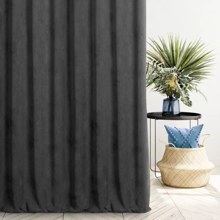 Zasłona szyta na taśmie fala grafitowa z miękkiej matowej tkaniny szenilowej o naturalnym splocie