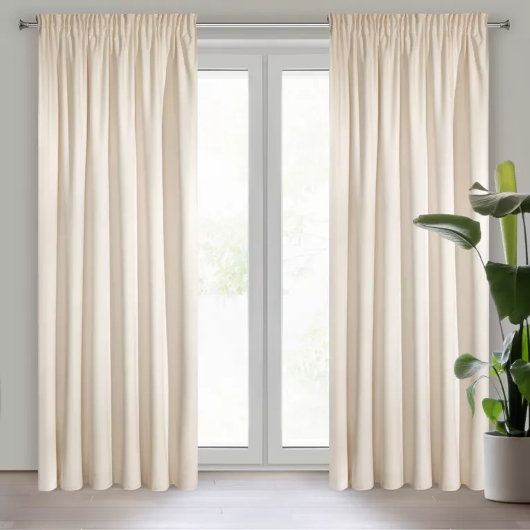 Zasłona jasnobeżowa z ekskluzywnego matowego welwetu 140x270 cm taśma VILLA Eurofirany