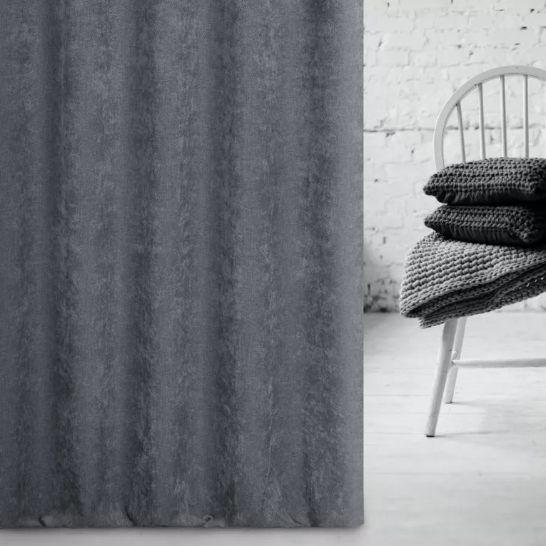 Miękka szenilowa tkanina zasłonowa o strukturalnym splocie i subtelnym połysku Eurofirany