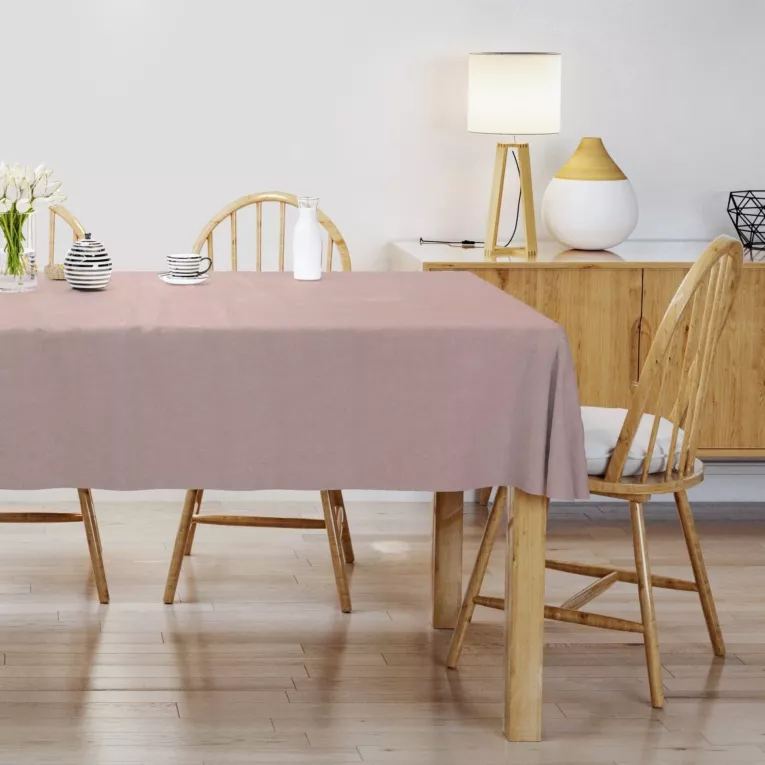 Obrus szyty ENYA pudrowo różowy z miękkiej półmatowej tkaniny welwetowej