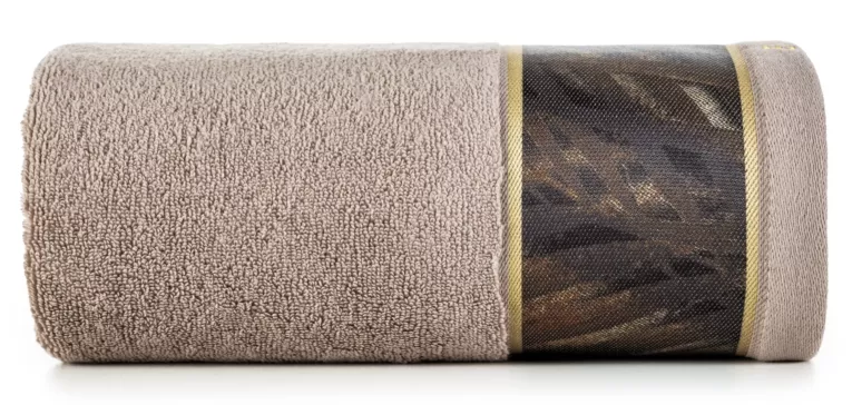 Ręcznik kąpielowy 50x90 cm bawełniany kolor beżowy,brązowy z designerską bordiurą 500 g/m2 Eva Minge Eurofirany