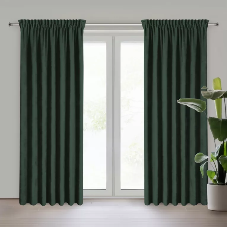 Zasłona ciemnozielona z tkaniny welurowej 160x180 cm taśma - Dora Eurofirany