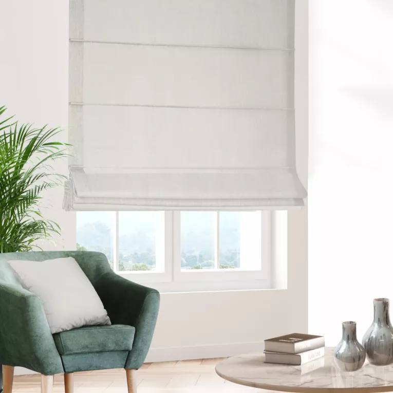 Roleta rzymska ENYA jasnokremowa z miękkiej półmatowej tkaniny welwetowej