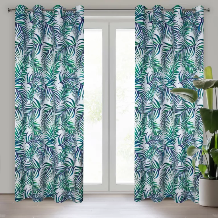 Zasłona biało, granatowa zdobiona nadrukiem palmowych liści z tkaniny typu oxford 140x250 cm przelotka PALMAS Eurofirany