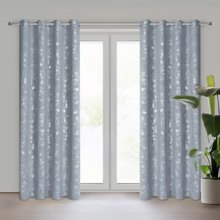 Zasłona jasnoniebieska z błyszczącym srebrzystym nadrukiem w stylu eko 140x250 cm przelotka SOLANA  Eurofirany