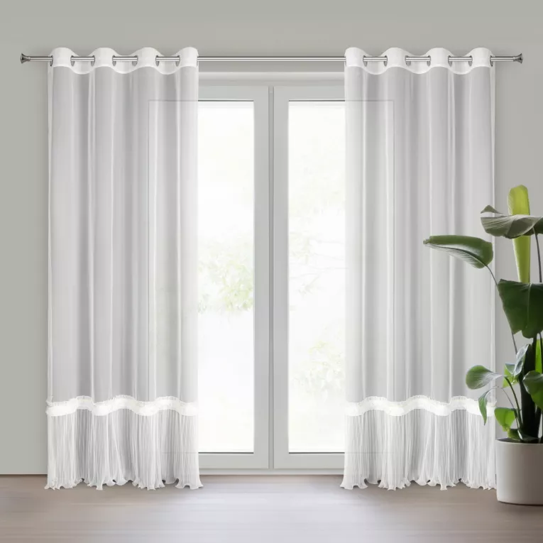 Firana biała z plisowaną falbaną i ozdobną koronką 140x250 cm przelotka MEGAN Eurofirany