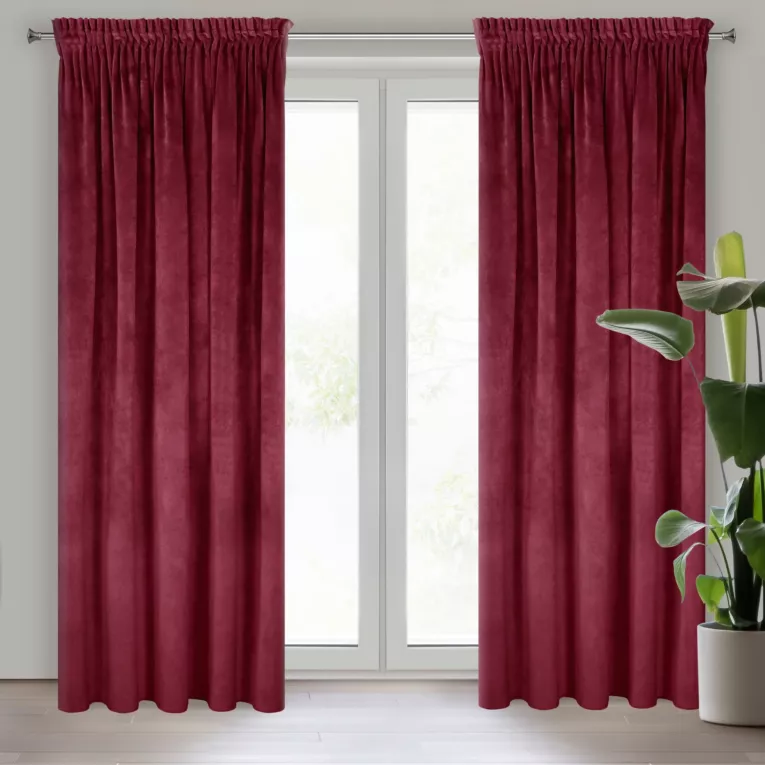 Zasłona bordowa z ekskluzywnego matowego welwetu 140x270 cm taśma RIA Diva Line Eurofirany