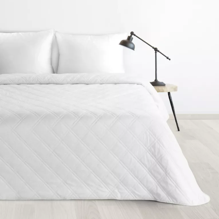 Narzuta welwetowa biała 220x240 cm pikowana metodą hot press wzór geometryczny LUIZ 8 DESIGN 91 Eurofirany