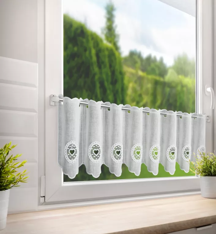 Tkanina firanowa zazdrostka zdobiona ażurowym haftem Eurofirany