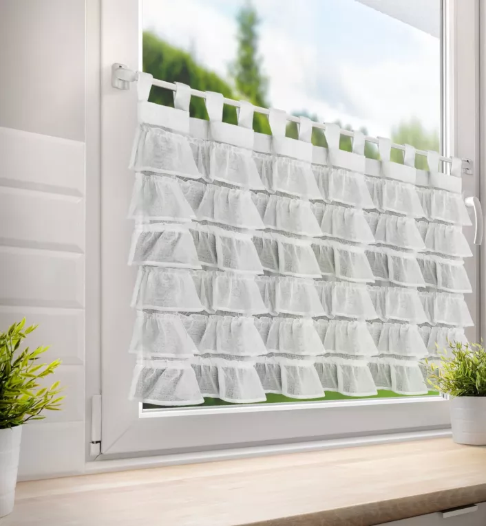 Zazdrostka biała z etaminy zdobiona subtelnymi falbanami 150x70 cm szelki LILIA Eurofirany