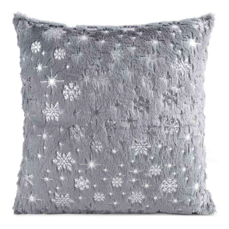 Poszewka na poduszkę świąteczna 45x45 cm stalowo, srebrna z przyjemnego futerka zdobiona nadrukiem śnieżynek Eurofirany