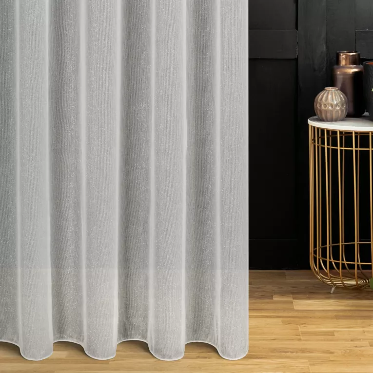 Tkanina firanowa błyszcząca przeszywana moherową nicią Eurofirany