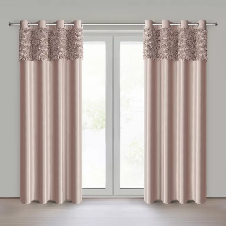 Zasłona pudrowa z welwetu zdobiona aplikacją 3D róż 140x250 cm  przelotka - ROSES Eva Minge Eurofirany